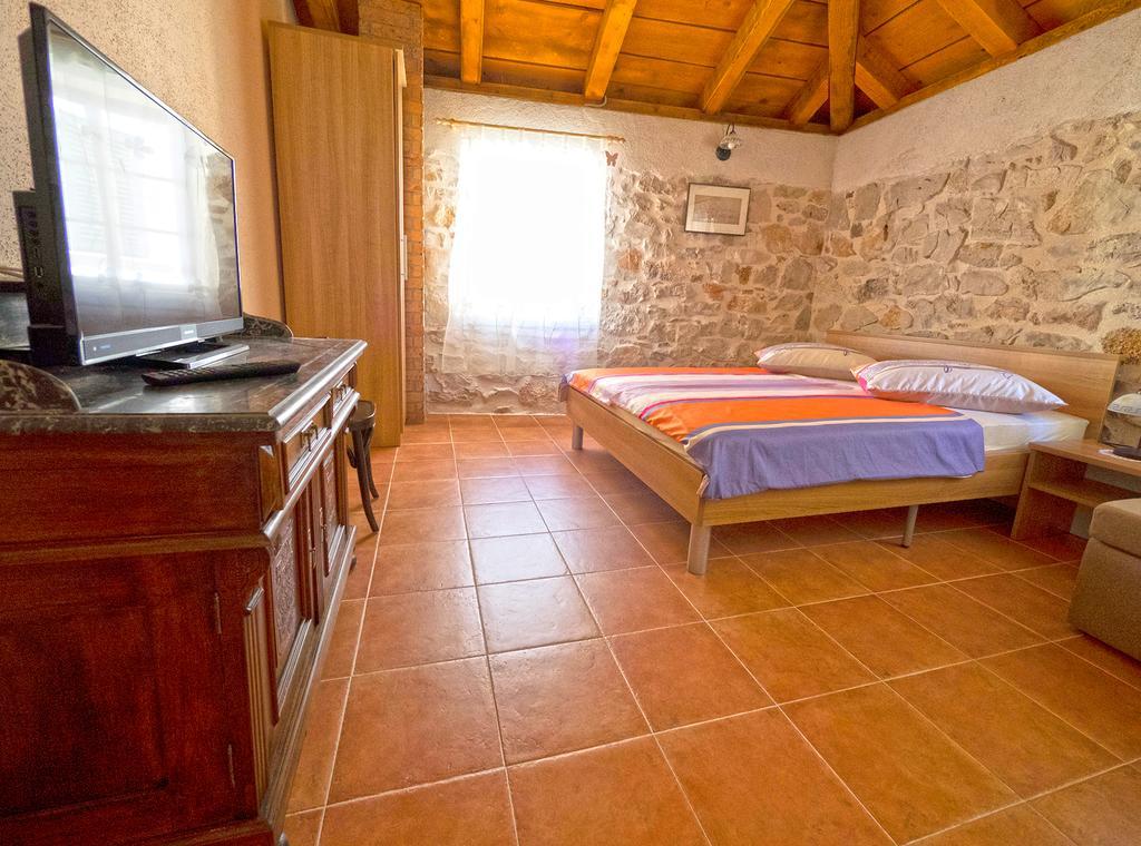 Guesthouse Merla Šibenik Habitación foto